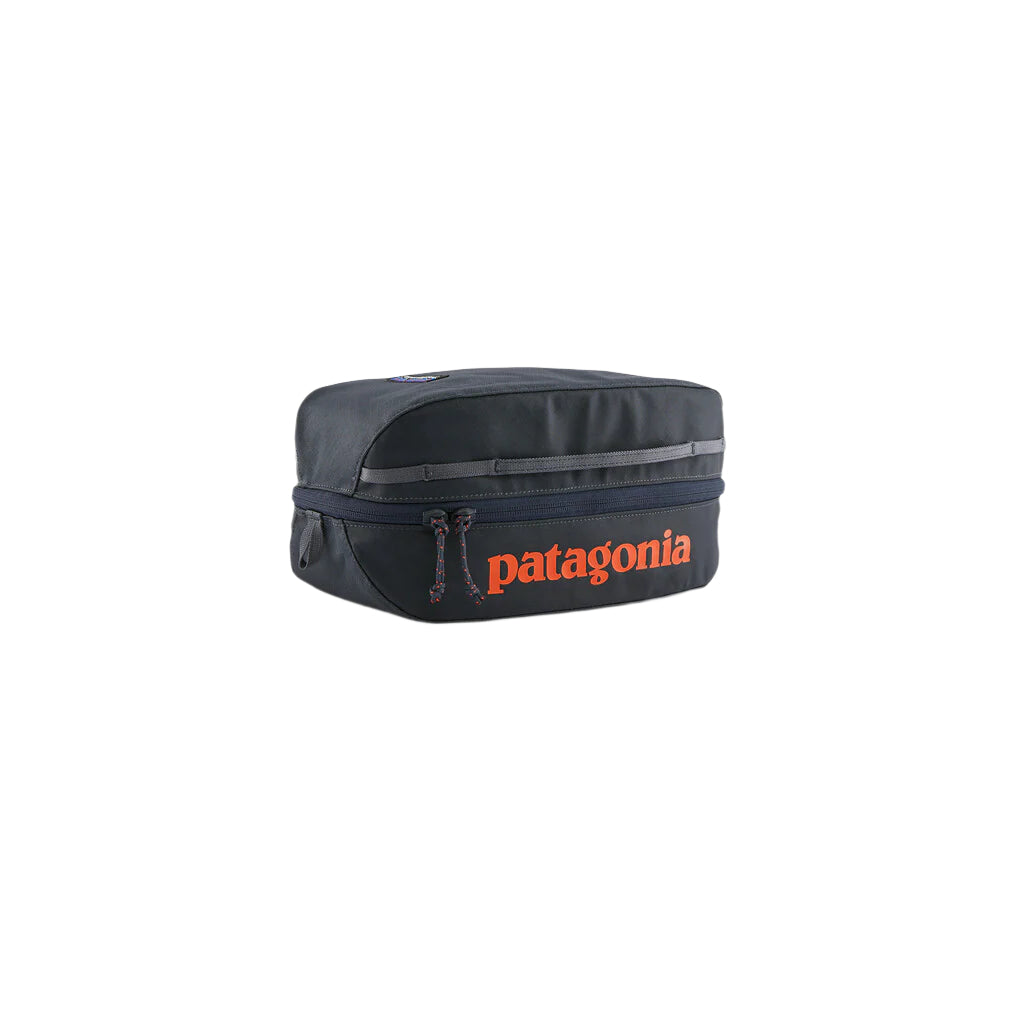 patagonia black hole 6l Cube – Half-Moon Outfitters Lb. Test/ Yards:20 Lb. Test/ 150 Yards Heavy) liter cube with clamshell Everywhere Belt Bag 1L