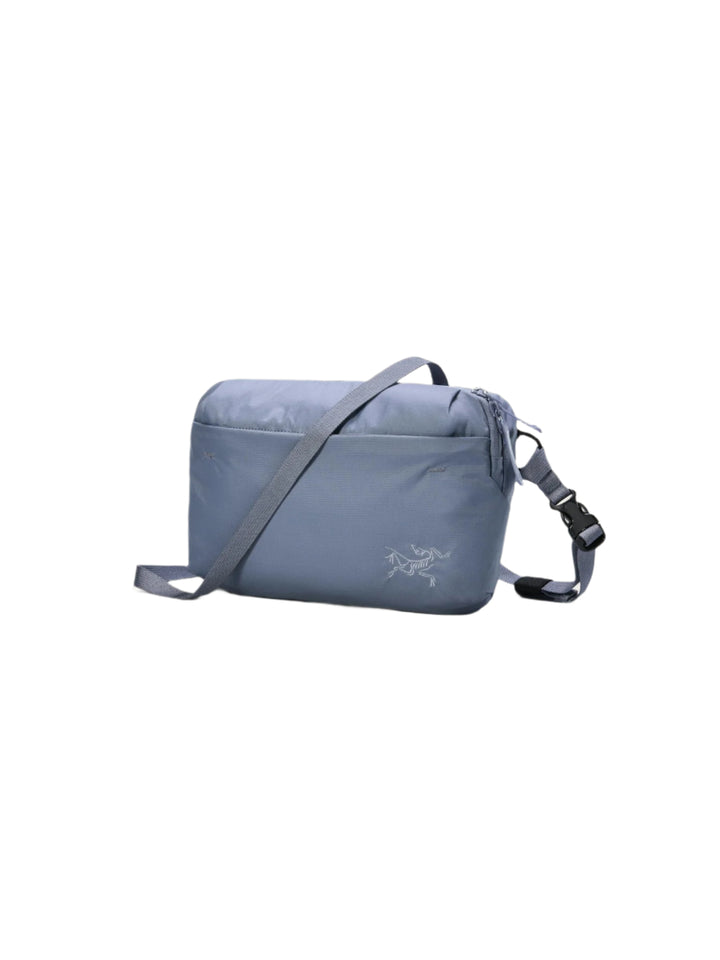 【新品】Arc'teryx Helliad Crossbody stratus Heliad Crossbody Bag – Half-Moon Outfitters