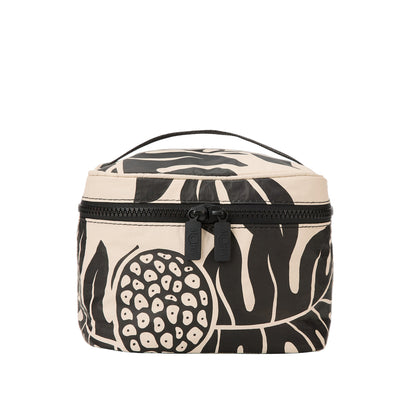 Aloha Holomua Cabin Crew Kit Black on Sandstone