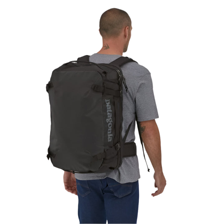 patagonia lightweight black hole 45l duffel bag Hole 30L Worn Wear The bottom of the bag is padded to give it stability and shape and to protect your clothes when you set it down Patagonia Black Hole Duffel 40L