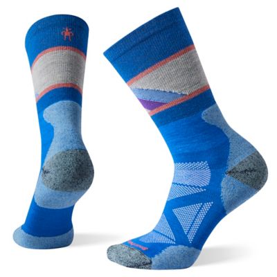 Athlete Edition Approach Crew Socks for Women Deep Navy #color_deep-navy